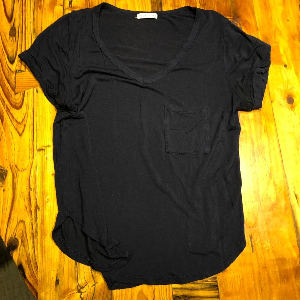 Simple Navy V-Neck